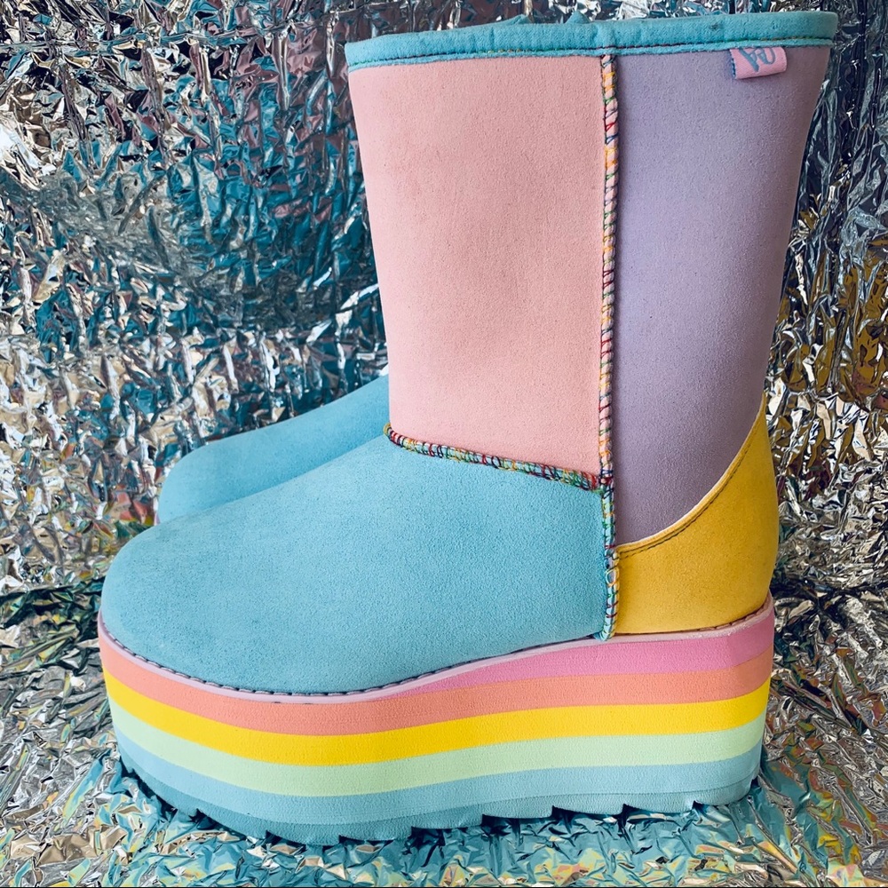 New YRU Qozii 🍭Platform Uggi Boots - Picture 4 of 8